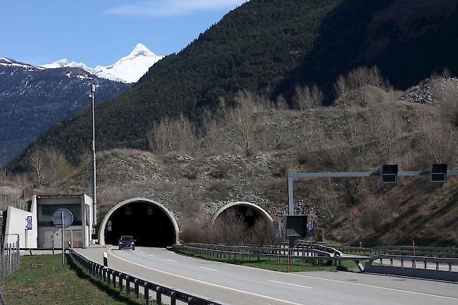 Die Strecke zwischen Visp-Ost und Brig-Glis wird kommende Woche nachts gesperrt.