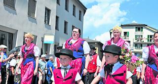 Konkurrenz oder Erg&auml;nzung? An der Hochschule Luzern steht ab Herbst Jodel als Hauptfach im Angebot. Die Jodlerverb&auml;nde, die bereits seit Jahren eigene Ausbildungsprogramme durchf&uuml;hren, zeigen sich ob des neuen, akademischen Modells skeptisch. 