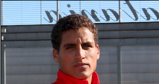 Der 22-j&auml;hrige Alex Succar st&ouml;sst zum FC Sitten.