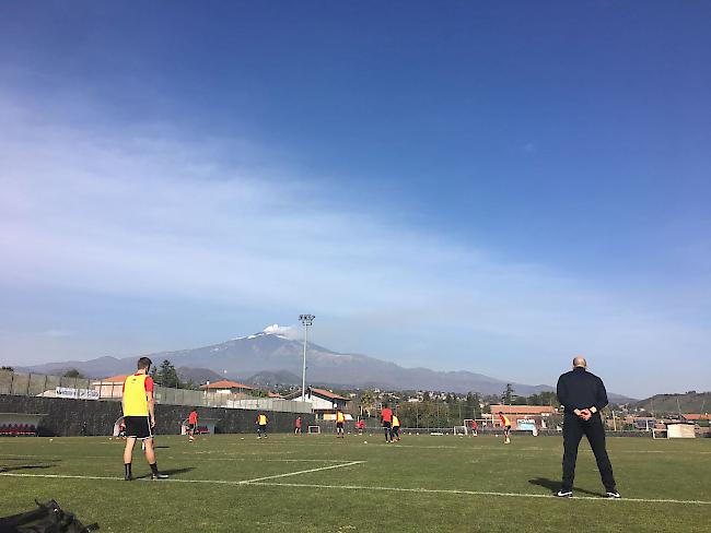 Bald vorbei. Der FC Sitten trainiert das vorletzte Mal auf sizilianischem Boden.
