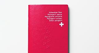 Bald Schweizerin. Silvia Burgdorf erh&auml;lt nach zweieinhalbj&auml;hrigem Prozedere bald den roten Pass.  