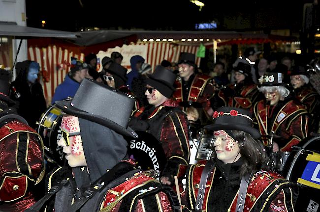 Impression des Umzugs an der Visper Fasnachtseröffnung.