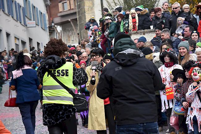 Leuker Fasnachtsimpressionen: Der grosse Umzug in Leuk-Stadt.