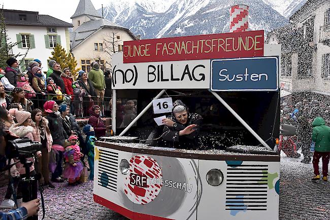 Leuker Fasnachtsimpressionen: Der grosse Umzug in Leuk-Stadt.