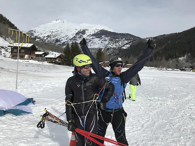 Chrigel Maurer freut sich über seinen Triumph.