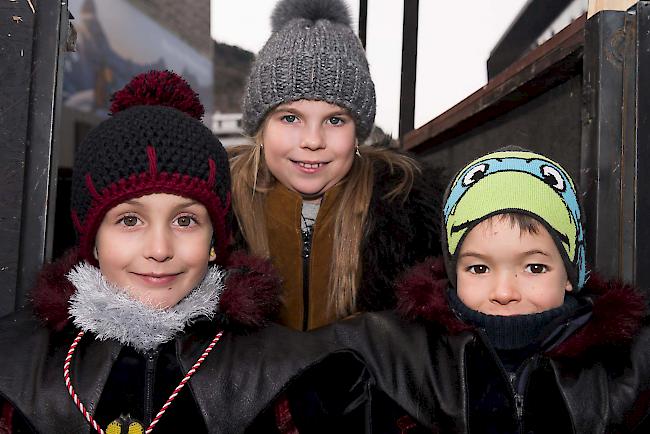 Rafael Pollinger (5), Silena Bärtschi (9) und Jan Bärtschi (6), Fleigutätscher, Visp.