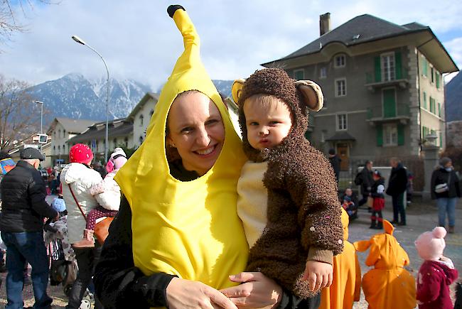 Impressionen aus dem Kinderumzug in Glis.