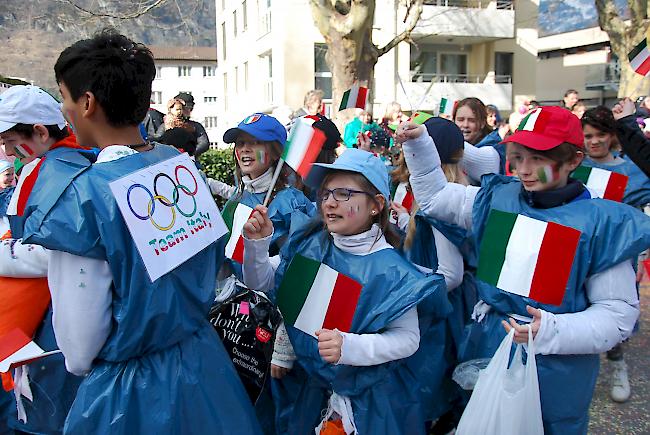 Impressionen aus dem Kinderumzug in Glis.