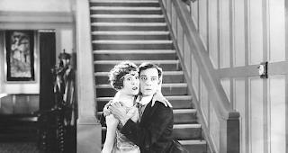 Alte Stummfilme mit Buster Keaton werden von Karin Weissberg am Fl&uuml;gel live begleitet. 