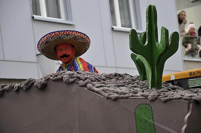 Impressionen des grossen Fasnachtsumzugs in Brig.