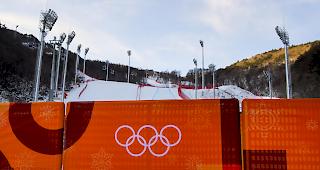 Kein Rennen, auch der Frauen-Riesenslalom fiel dem heftigen Wind zum Opfer.