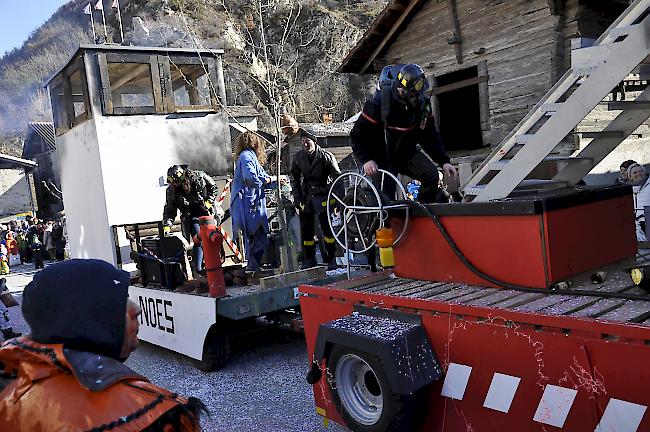 Les pompiers aus Noës liessen es ganz schön laut krachen....