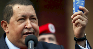 Venezuela hat mit der Einf&uuml;hrung seiner neuen Digitalw&auml;hrung Petro begonnen, mit der sich die Regierung von Staatschef Nicol&aacute;s Maduro (Bild) gegen eine "Finanzblockade" der USA stemmen will. 