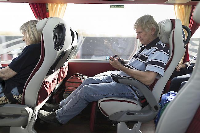 Die Bundesbahnen befürchten, dass Passagiere auf Fernbusse umsteigen könnten.