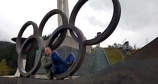 Skicrosser Marc Bischofberger sichert sich die Silbermedaille.