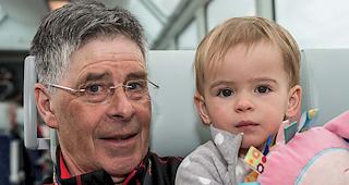 Andr&egrave; (68) und Lara Vogt (2.5), Geschinen