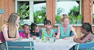 Sachlich. Szene aus &laquo;Willkommen in der Schweiz&raquo; von Sabine Gisiger: &laquo;Spannend, aber sachlich&raquo;, urteilte ein Filmkritiker. 