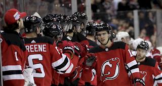 Der Walliser Nummer-1-Draft Nico Hischier gastiert im kommenden Herbst in Bern. 