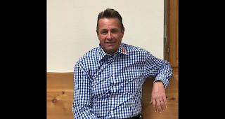 Stefan Hantke ersetzt Roberto Imoberdorf als neuen Gesch&auml;ftsf&uuml;hrer der Obergoms Tourismus AG. 