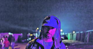 Marteria. Mit dem Deutschen Rapper tanzen und feiern &laquo;bis die Wolken wieder lila sind&raquo;. Das geht im August in Gampel. 