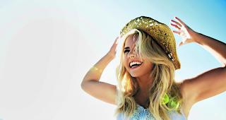 Strahlefrau. Beatrice Egli ist eine Showfrau. In dieser Rolle musste sie sich allerdings zuerst zurechtfinden.   