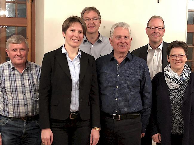 Vorstand und neue Mitglieder des Vereins «Oberwallis hilft Oberwallis» (von links): Norbert Agten, Manuela Gsponer-Gsponer, Manfred Holzer, Dr. Stéphane Mischler, Thomas Clausen, Felicitas Lengacher-Kuonen. Es fehlen: René Imoberdorf, Dr. Hans-Peter Jäger, Matthias Eggel.