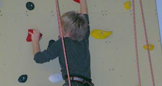 In Randa k&ouml;nnen sich Kinder k&uuml;nftig vielleicht an einer Kletterwand austoben.