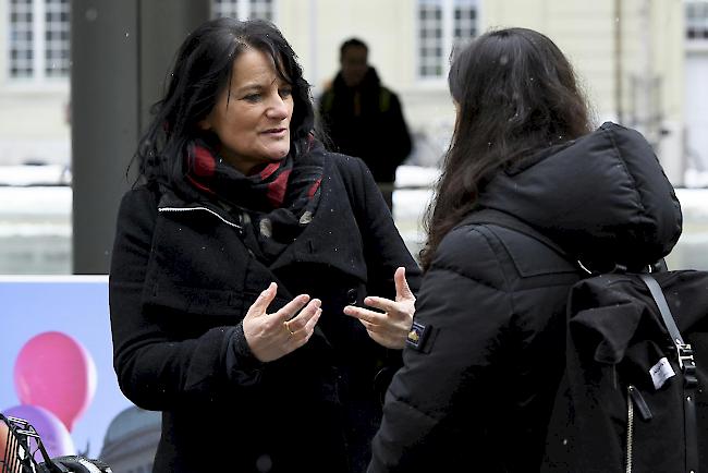 Überzeugungsarbeit. Die Grüne-Nationalrätin Christine Hälser kandidiert für die Berner Regierung.