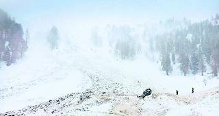 Bis zu 150 Meter breit. Der Lawinenkegel im Vallon d&rsquo;Arbi.  