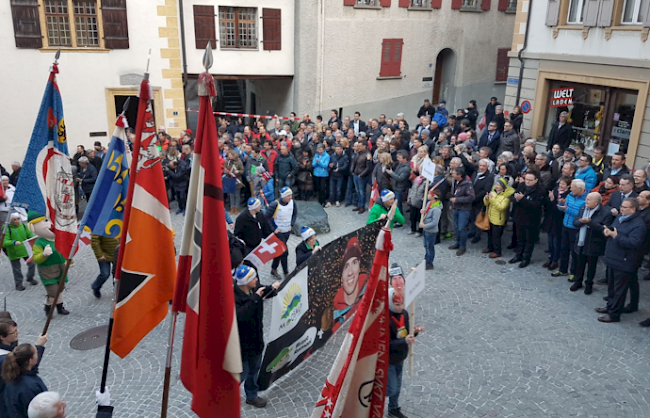 Visp bereitete am Freitag Ramon Zenhäusern am Freitag einen grandiosen Empfang.