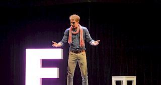 Comedy mit Michael Elsener im Vernissage in Zermatt