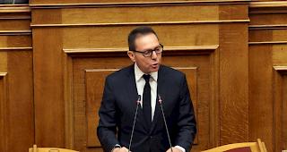 Giannis Stournaras verklagte zwei Belastungszeugen wegen Verleumdung und Meineids.