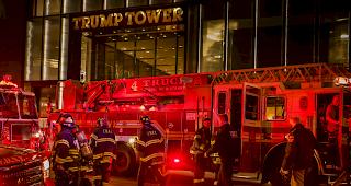 Bei den L&ouml;scharbeiten im Trump Tower in New York waren 200 Feuerwehrleute und Rettungskr&auml;fte im Einsatz. 
