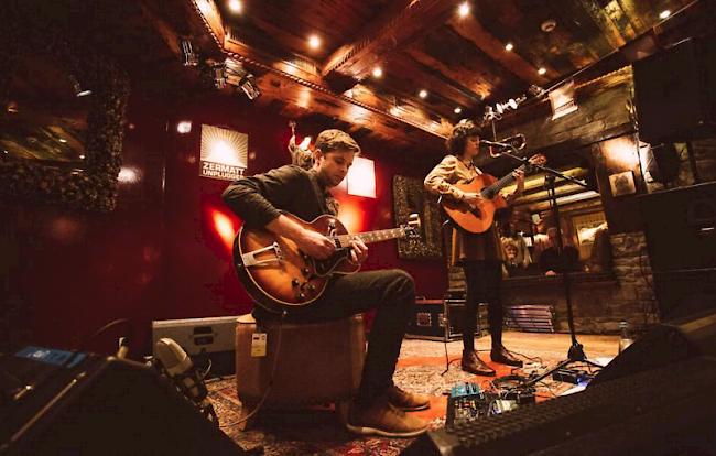 Die Unterwalliser Band «Meimuna» durfte das Zermatt Unplugged in diesem Jahr eröffnen.