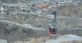 Gr&uuml;nes Licht. Die Gemeinde Staldenried erhielt am Donnerstag die Plangenehmigung f&uuml;r den Bau der neuen Seilbahn von Stalden nach Gspon. Diese wird im Dezember ihren Betrieb aufnehmen.