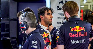 Schnellster. Der Australier Daniel Ricciardo im Red Bull feierte beim Rennen in China den sechsten GP-Sieg in seiner Karriere.