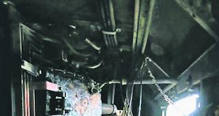 Totalschaden. Der ausgebrannte Maschinenraum. 