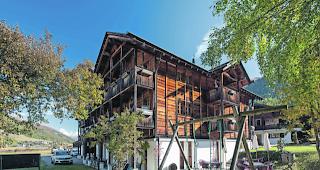 Freundlichstes Hotel &laquo;klein und fein&raquo;. Das Hotel Glocke in Reckingen.  