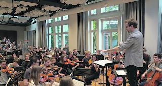 Bald im La Poste. Jugendliche Stimmen sind es, die bei &laquo;jungiChanteurs&raquo; am 21. und 22. April zu h&ouml;ren sind. 