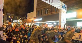 Der zweite Start zur Patrouille des Glaciers ist am Freitagabend erfolgt.