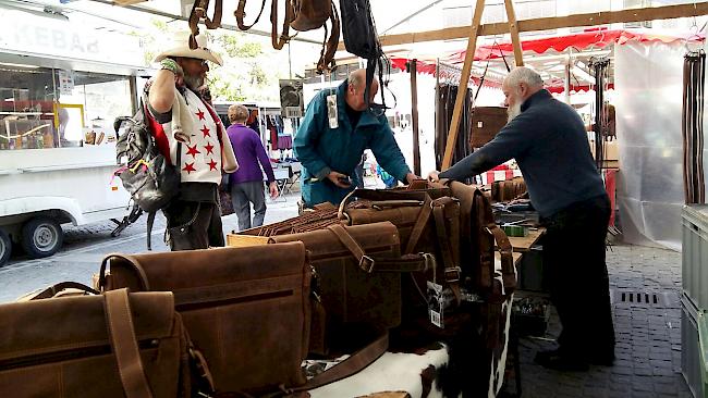Reges Treiben. Impressionen vom traditionellen Visper Frühlingsmarkt.
