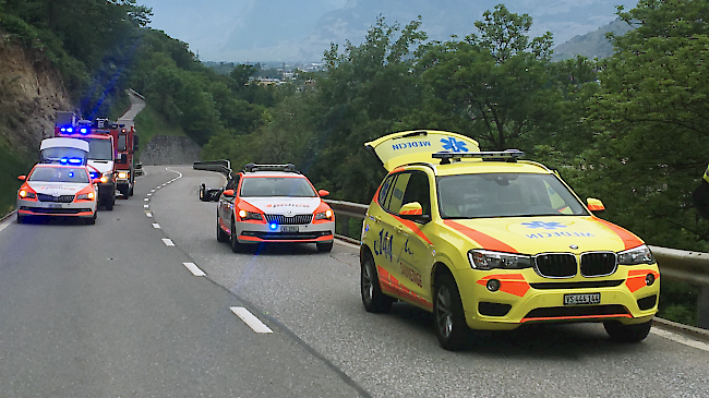 Am Mittwochabend kam es auf der Hauptstrasse zwischen Vex und Sitten zu einem tragischen Unfall. 

