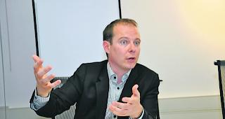 Ausgeglichen. Direktor Jacques M&eacute;trailler informiert &uuml;ber das Gesch&auml;ftsjahr 2017 und die get&auml;tigten Investitionen. 