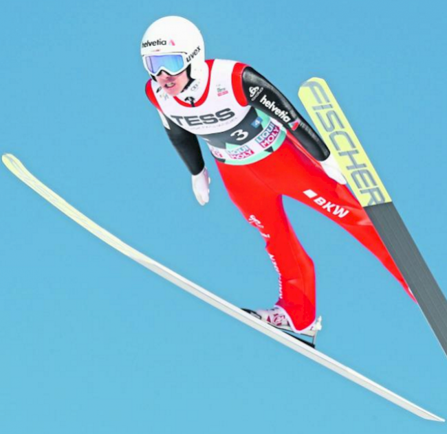 Hat noch nicht genug. Der vierfache Olympiasieger Simon Ammann setzt seine Karriere fort.