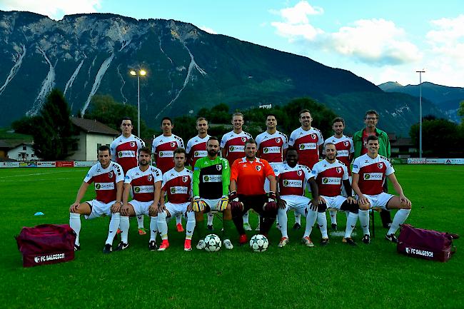 Der FC Salgesch steht mit eineinhalb Beinen in der 2. Liga.