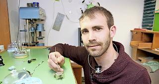 Barnabas Kuonen ist seit vier Jahren selbstst&auml;ndiger Uhrmacher Rhabilleur.