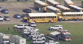 Sch&uuml;sse an einer Schule in Texas.