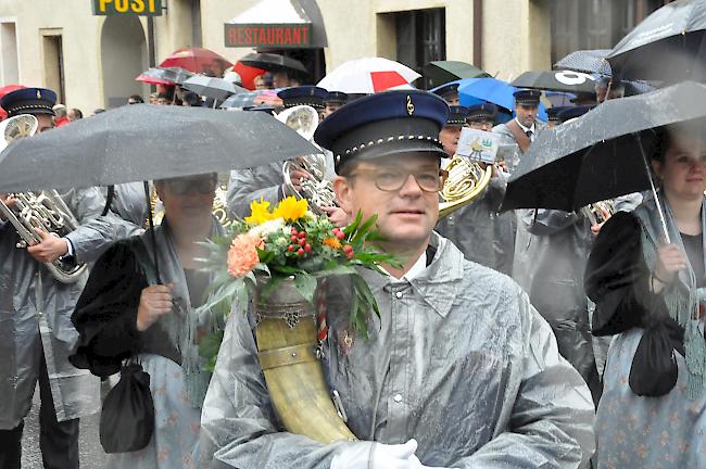 Impressionen des 81. Bezirksmusikfests des Bezirks Brig in Simplon Dorf.