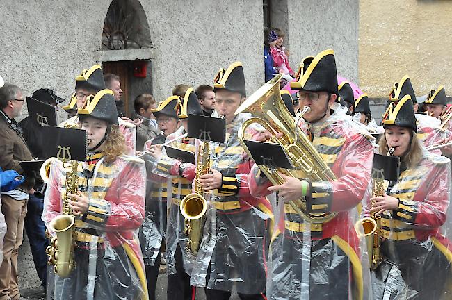 Impressionen des 81. Bezirksmusikfests des Bezirks Brig in Simplon Dorf.