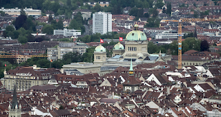 Transmenschen. Die &Auml;nderung des Geschlechts soll k&uuml;nftig mit einer einfachen Erkl&auml;rung gegen&uuml;ber den Zivilstandsbeamten m&ouml;glich sein, ohne vorg&auml;ngige medizinische Untersuchung.